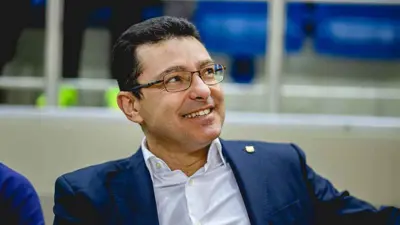 كارليس مينيارو غارسيا طبيب فريق برشلونة