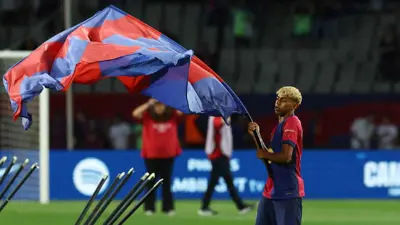 لامين يامال نجم برشلونة الإسباني