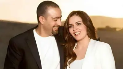 أحمد السقا ومها الصغير 