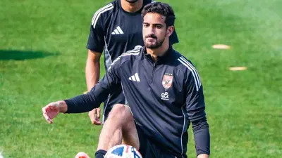 محمد علي بن رمضان لاعب الأهلي المصري