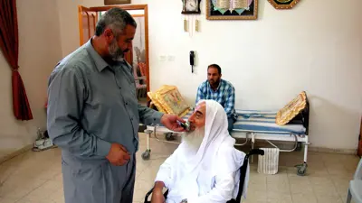 أحمد ياسين وإسماعيل هنية