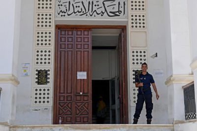 تونس.. التحقيق مع الوزير السابق عبد الرحيم الزواري بشبهة فساد