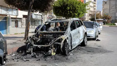 من آثار الاشتباكات في اللاذقية