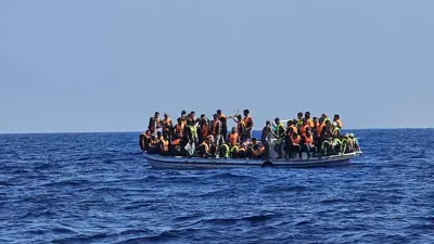 قارب مهاجرين قبالة سواحل قبرص