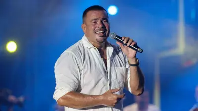 الفنان المصري عمرو دياب 
