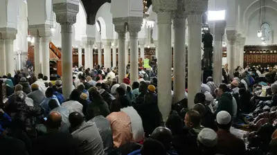 من المسجد الكبير في فرنسا
