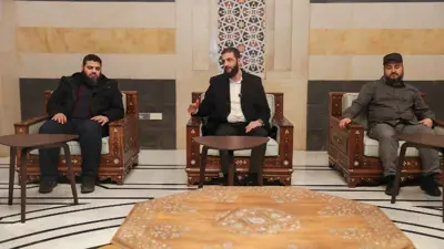 جانب من لقاء الجولاني بمثثلي الفصائل العسكرية