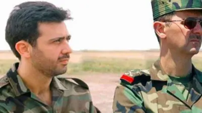 ماهر وبشار الأسد باللباس العسكري