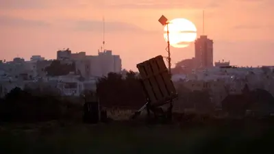 نظام القبة الحديدية الإسرائيلي المضاد للصواريخ في موقع بالقرب من أشدود، إسرائيل