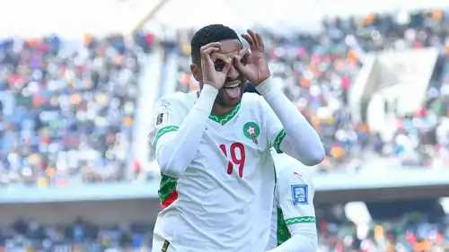 يوسف النصيري يحتفل بهدف منتخب المغرب في شباك زامبيا