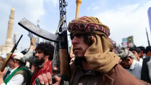 مؤيد لميليشيا الحوثي في اليمن