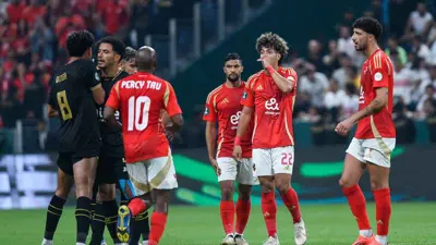 إمام عاشور في مباراة الأهلي والزمالك بالسوبر الإفريقي