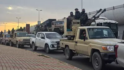 لحظة دخول قوات وزارة الدفاع مدينة طرطوس