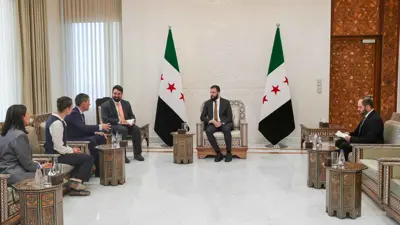 من اللقاء