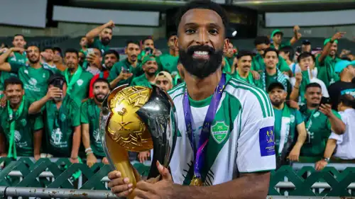 فراس البريكان لاعب الأهلي بعد التتويج بالسوبر