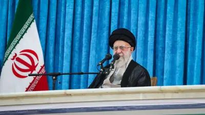 علي خامنئي