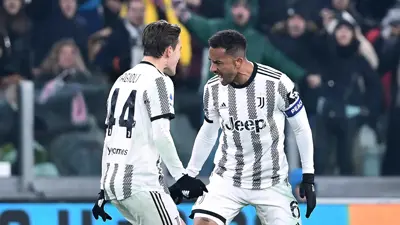 البرازيلي دانيلو بقميص يوفنتوس