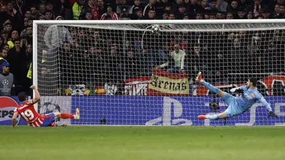 ألفاريز أمام ريال مدريد
