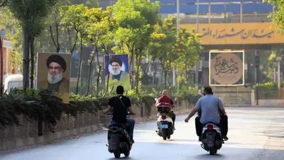 صور الأمين العام السابق لحزب الله في الضاحية الجنوبية